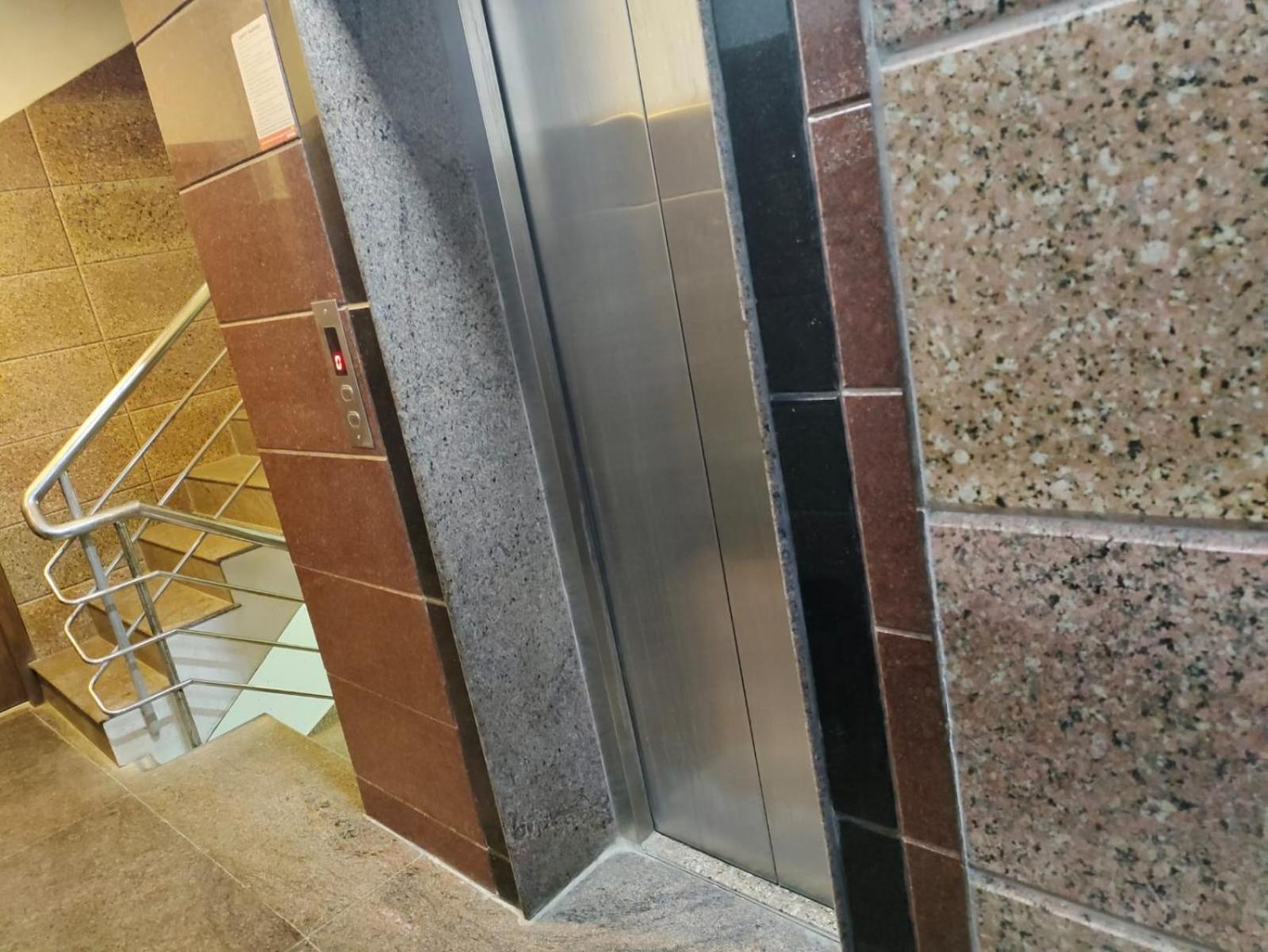 Khaleej Residency Near U S Embassy Hotel Csennai Kültér fotó
